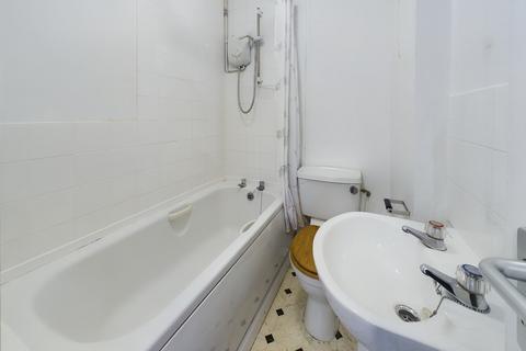 1 bedroom flat to rent, Radiant House, City Centre PL1