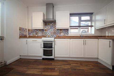 2 bedroom flat to rent, Ashford Road, Plymouth PL4