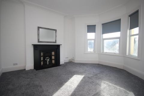 2 bedroom flat to rent, Ashford Road, Plymouth PL4