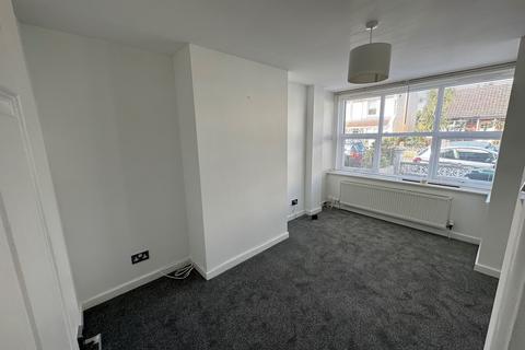 1 bedroom flat to rent, Underdown Road, Southwick BN42