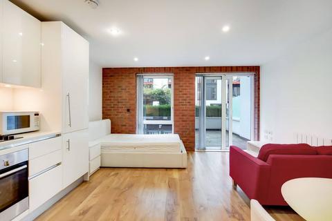 Studio for sale, Warehouse Court, Woolwich Riverside, London, SE18