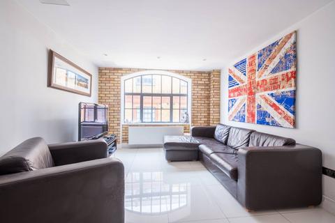 2 bedroom flat to rent, Rampart Street, E1, Whitechapel, London, E1