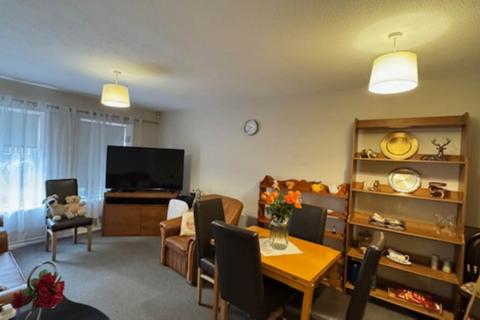 2 bedroom apartment to rent, Anglica Drive, Beckton