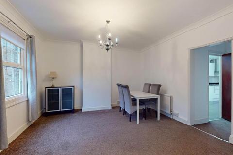 4 bedroom end of terrace house to rent, Braybrooke Street, East Acton, W12 0AP