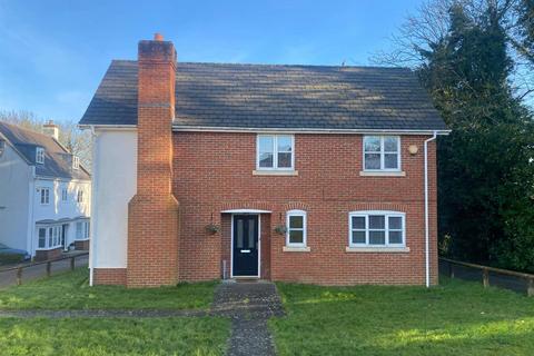 4 bedroom detached house to rent, Gun Tower Mews, Rochester