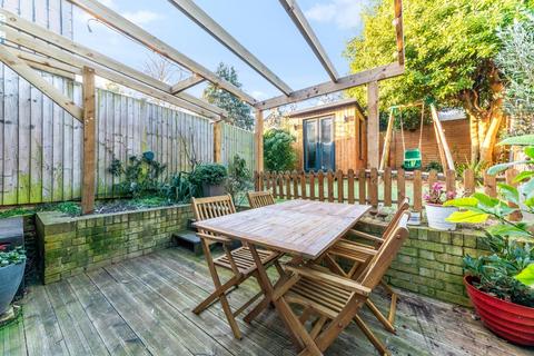 39a Thurlestone Road, London, SE27 0PE