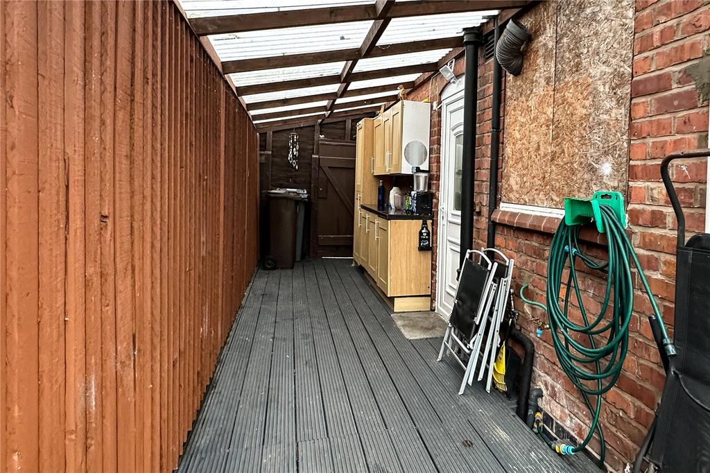 Lean-To