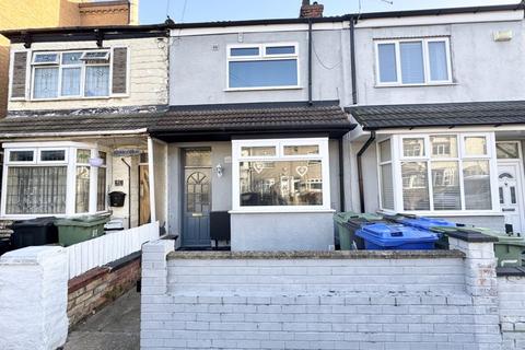 3 bedroom terraced house to rent, Blundell Avenue, Cleethorpes DN35