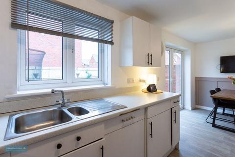 29 Reeves Close, Bathpool, Taunton, TA2 8FU