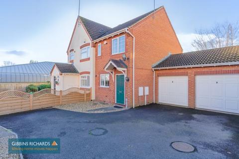 2 bedroom semi-detached house for sale, Showell Park, Taunton