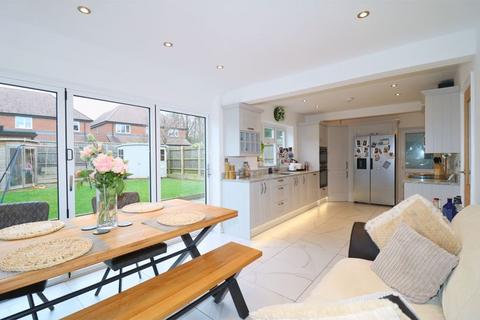 4 bedroom semi-detached house for sale, Seven Acres, Aldridge