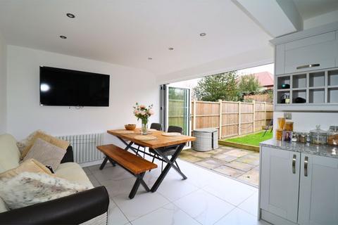 4 bedroom semi-detached house for sale, Seven Acres, Aldridge