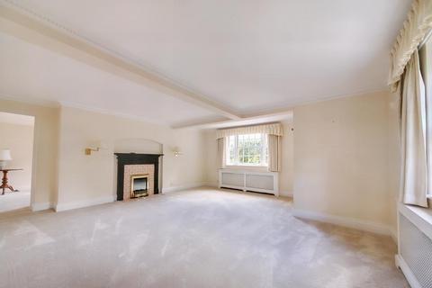 3 bedroom house to rent, Court Lodge, London Road, Shenley