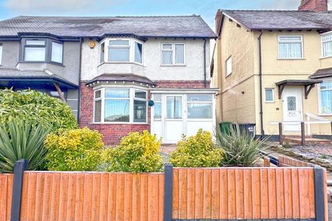 3 bedroom semi-detached house for sale, Birmingham Road, DUDLEY, DY1 4RF