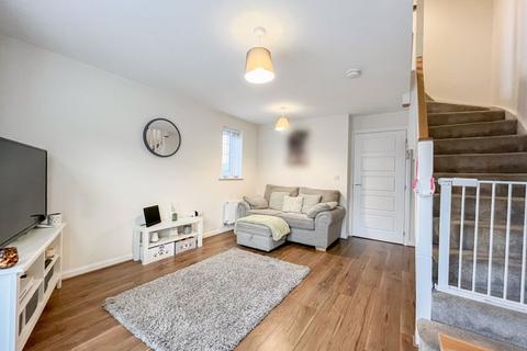 18 Snetterton Gardens, Wolverhampton, WV10 6FE