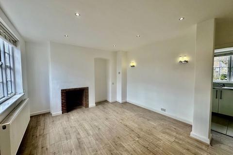 3 bedroom terraced house to rent, Asmuns Place, Hampstead Garden Suburb, NW11