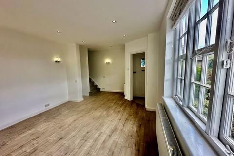 3 bedroom terraced house to rent, Asmuns Place, Hampstead Garden Suburb, NW11