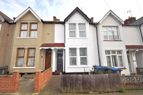 2 bedroom terraced house for sale, Queens Road, New Malden