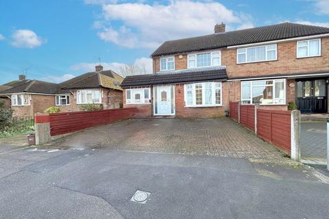 226 Jeans Way, Dunstable, LU5 4PS