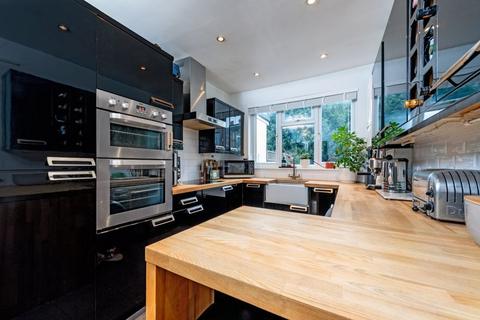 63 Denison Road, London, SW19 2DJ