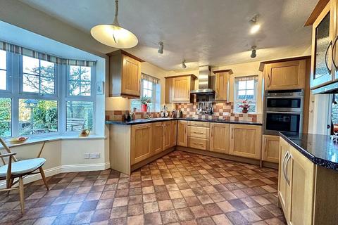 5 bedroom detached house for sale, Lower Road, Milton Malsor, Northamptonshire NN7