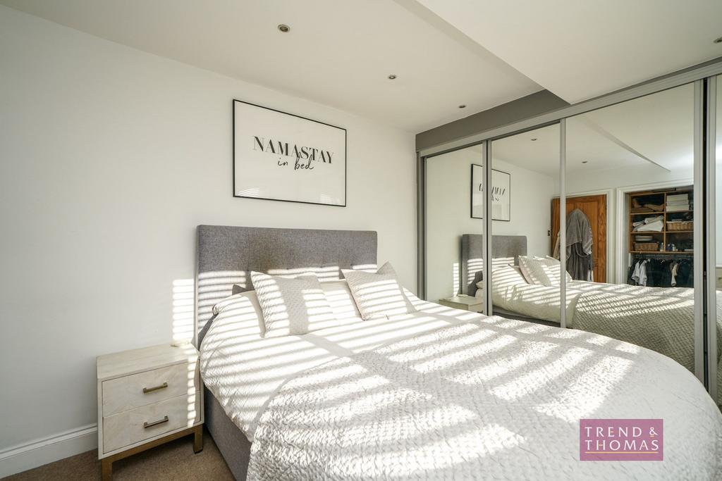 Bed 1