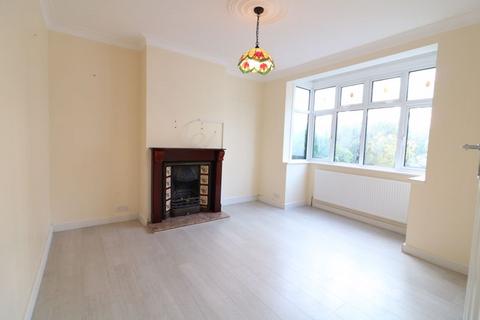 3 bedroom semi-detached house to rent, Three Bed Semi-Detached House to Rent