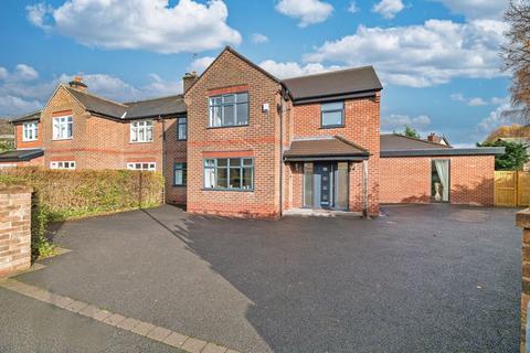 4 bedroom semi-detached house for sale, Denbury Avenue, Stockton Heath