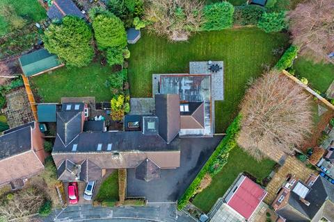 4 bedroom semi-detached house for sale, Denbury Avenue, Stockton Heath