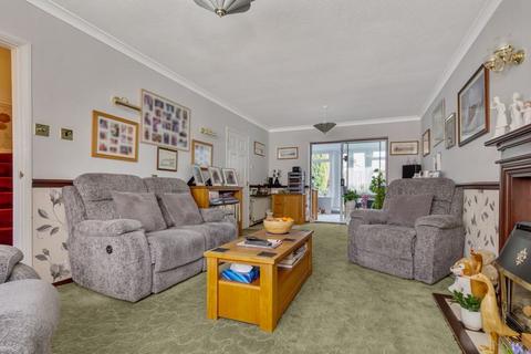 3 bedroom end of terrace house for sale, Westward Close, Bosham