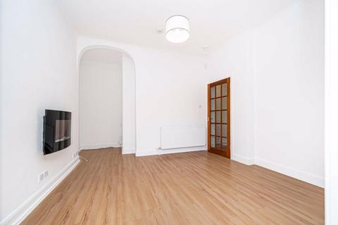 1 bedroom flat for sale, Harcourt Road, Kirkcaldy