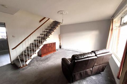 2 bedroom end of terrace house to rent, Greenloanings, Kirkcaldy