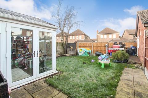 4 bedroom detached house for sale, Buckfast Avenue, Bedford MK41