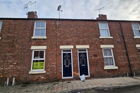 2 bedroom terraced house to rent, Edge Grove, Chester CH2