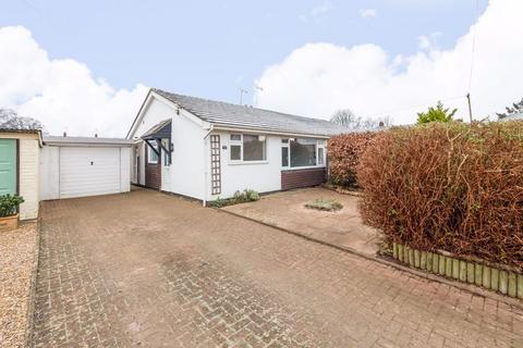 2 bedroom semi-detached bungalow for sale, Newcombe Close, Banbury OX15