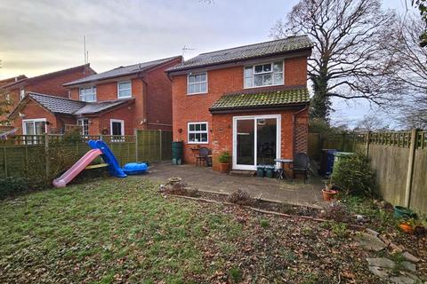 3 bedroom detached house for sale, Bader Avenue, Churchdown, Gloucester