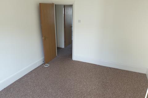 1 bedroom flat to rent, Buckingham Place