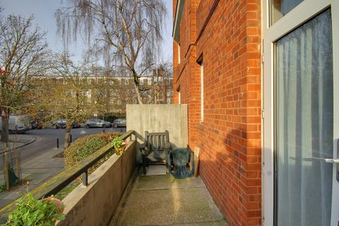 1 bedroom flat to rent, Norwood House Poplar High Street E14