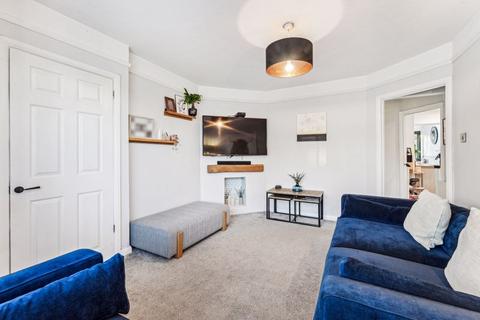 2 bedroom apartment for sale, Speer Road, Thames Ditton, KT7