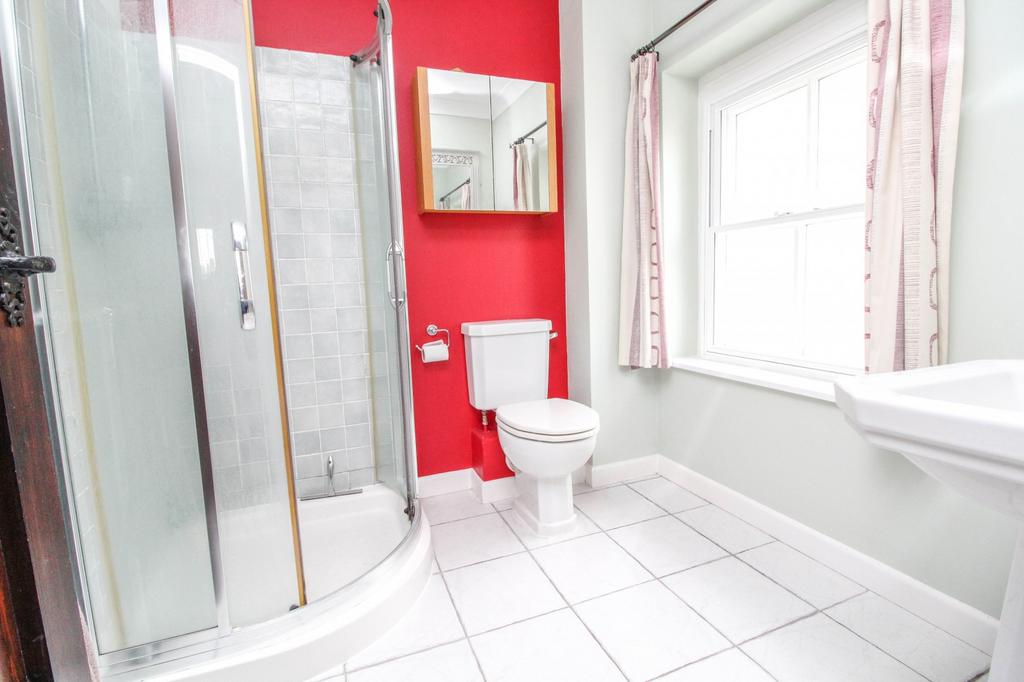 Ensuite