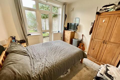 2 bedroom flat for sale, Charminster Avenue, Bournemouth