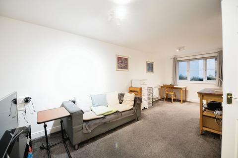undefined, Gibson Court, Romford RM1