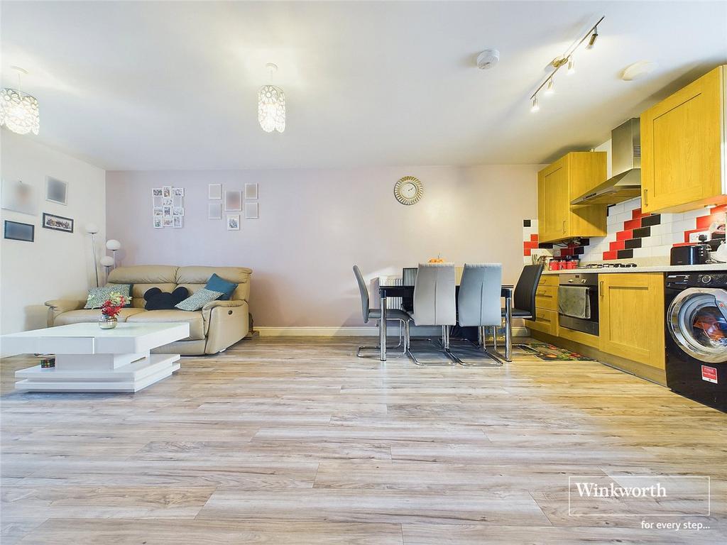 Haden Square, Reading, United Kingdom, RG1 - More