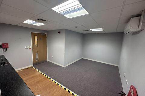 Office to rent, Union Street, Torquay TQ1