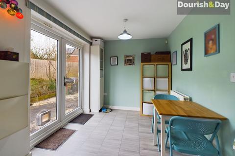10 Shakespeare Drive, Penkridge, Stafford, ST19 5PW