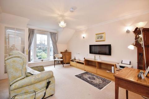 1 bedroom retirement property for sale, Cardiff Road, Cardiff CF5