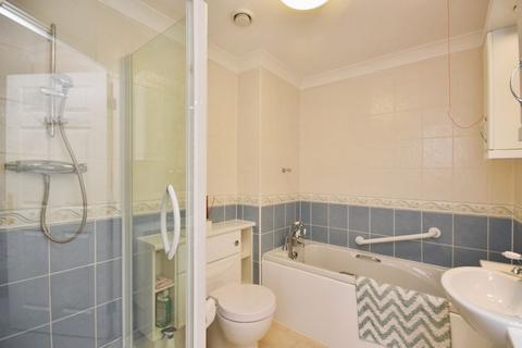 1 bedroom retirement property for sale, Cardiff Road, Cardiff CF5