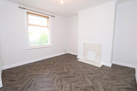 2 bedroom house to rent, Salisbury Place, Calverley, Pudsey, West Yorkshire, UK, LS28