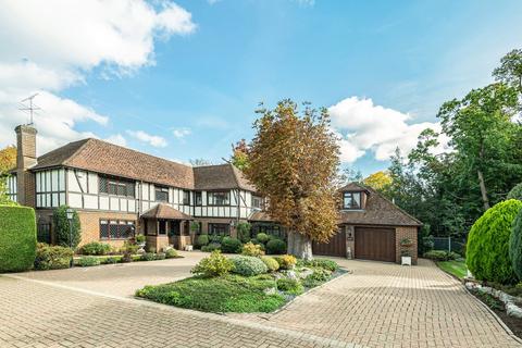 5 bedroom detached house for sale, Church Road, Westoning, Bedfordshire, MK45