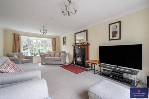 4 bedroom detached house for sale, Church End, Milton Bryan, Milton Keynes, Bedfordshire, MK17